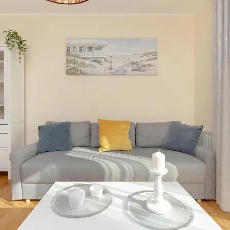 Apartment Sunny With Parking & Garden By Renters Gdansk