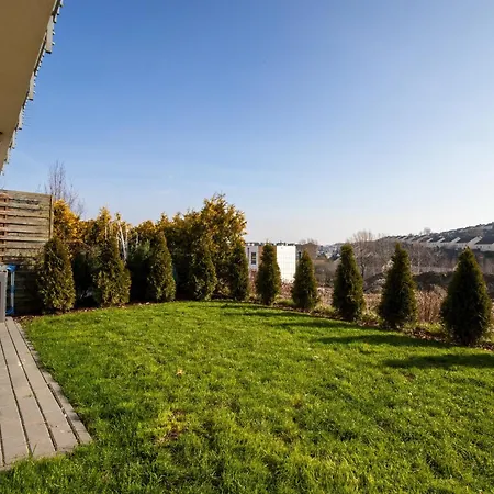 Sunny With Parking & Garden By Renters * Gdansk